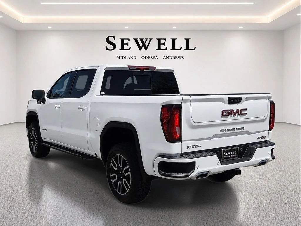 2026 GMC Sierra 1500 AT4 - Photo 3