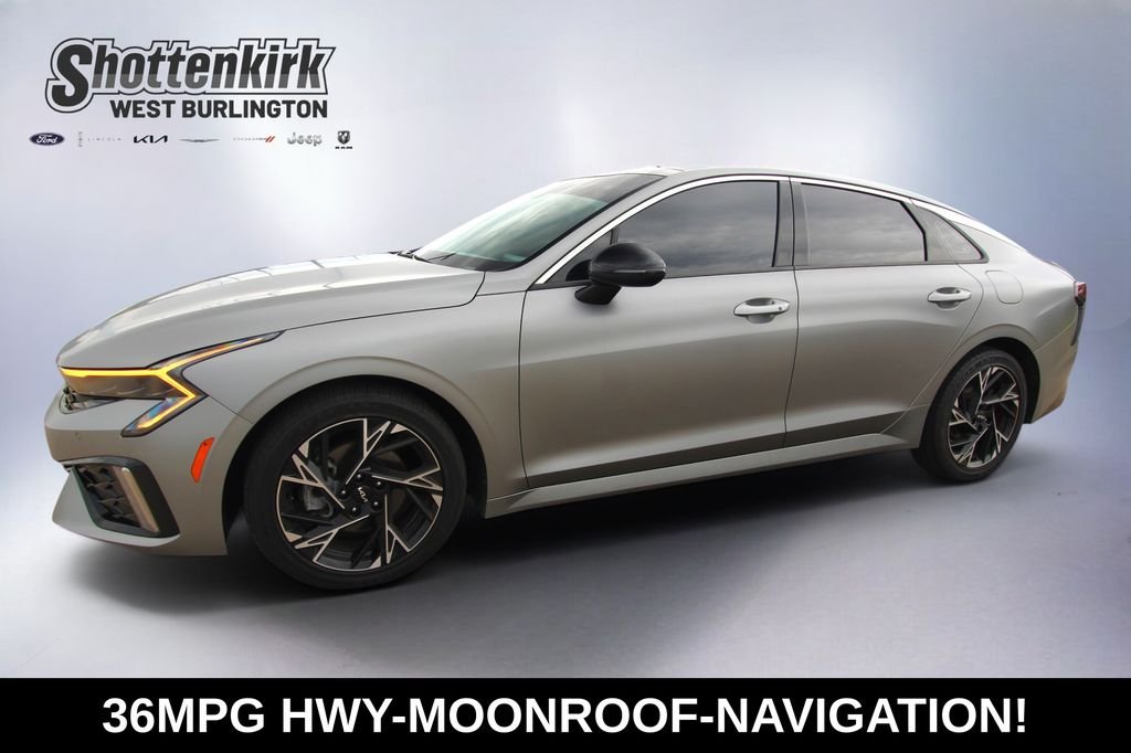 Used 2025 Gray Kia GT-Line image 1