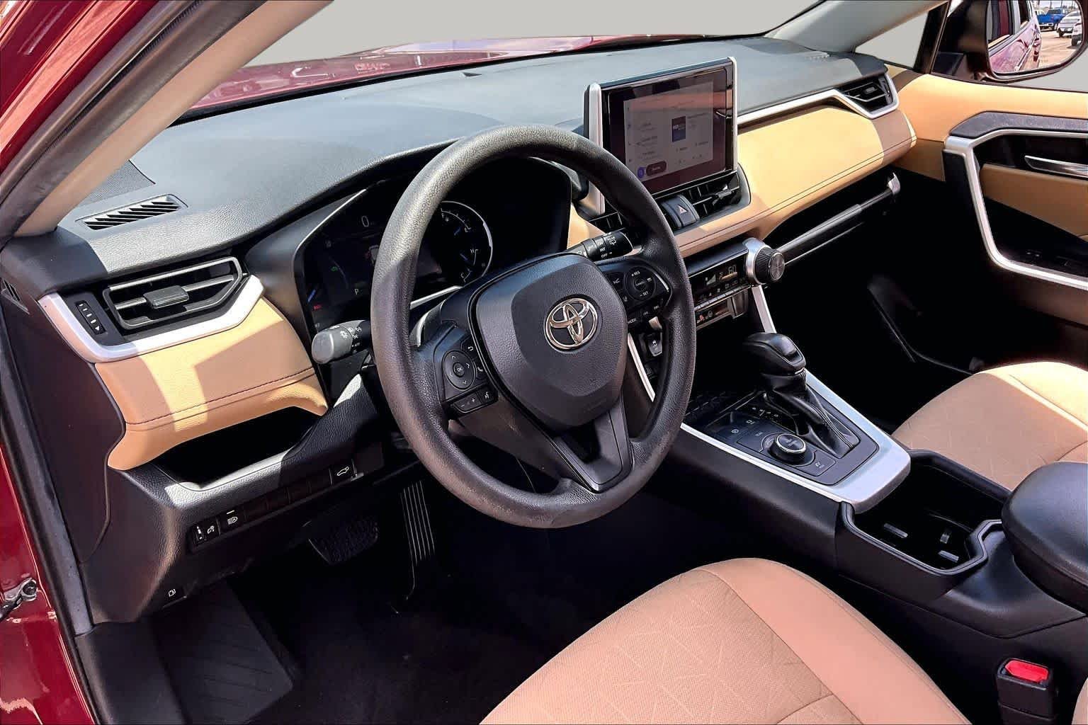 Used 2024 Ruby Flare Pearl Toyota Hybrid XLE image 18