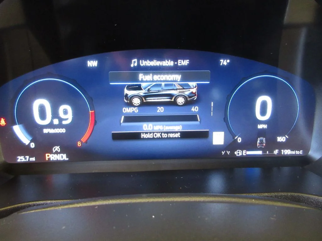 New 2026 Agate Black Metallic Ford ST-Line image 17