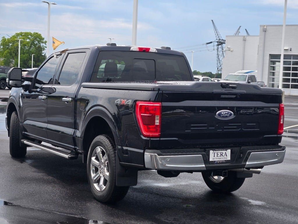 Certified Used 2022 Antimatter Blue Metallic Ford XLT image 17