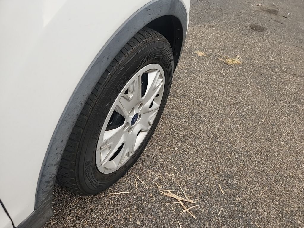 Used 2014 White Ford S image 16