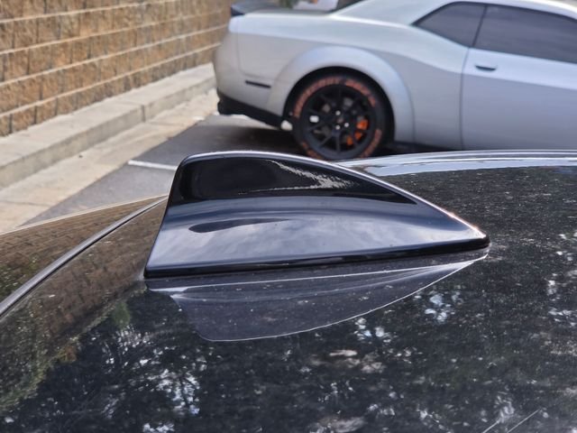 Used 2011 Black BMW 328i image 9