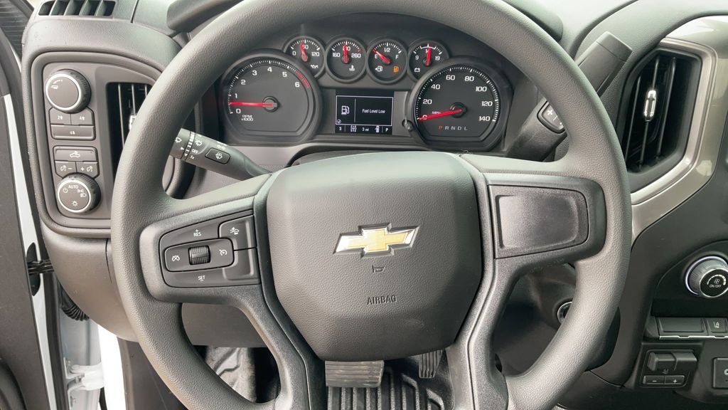 New 2026 Summit White Chevrolet Work Truck image 31