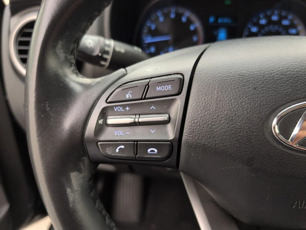 Used 2021 Gray Hyundai SEL image 35