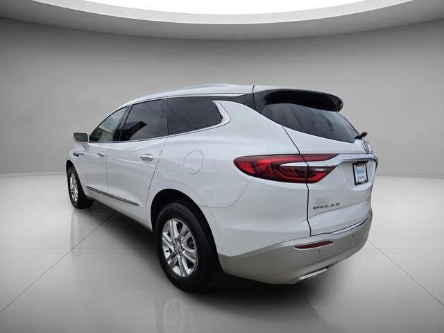 Used 2020 Summit White Buick Essence image 3