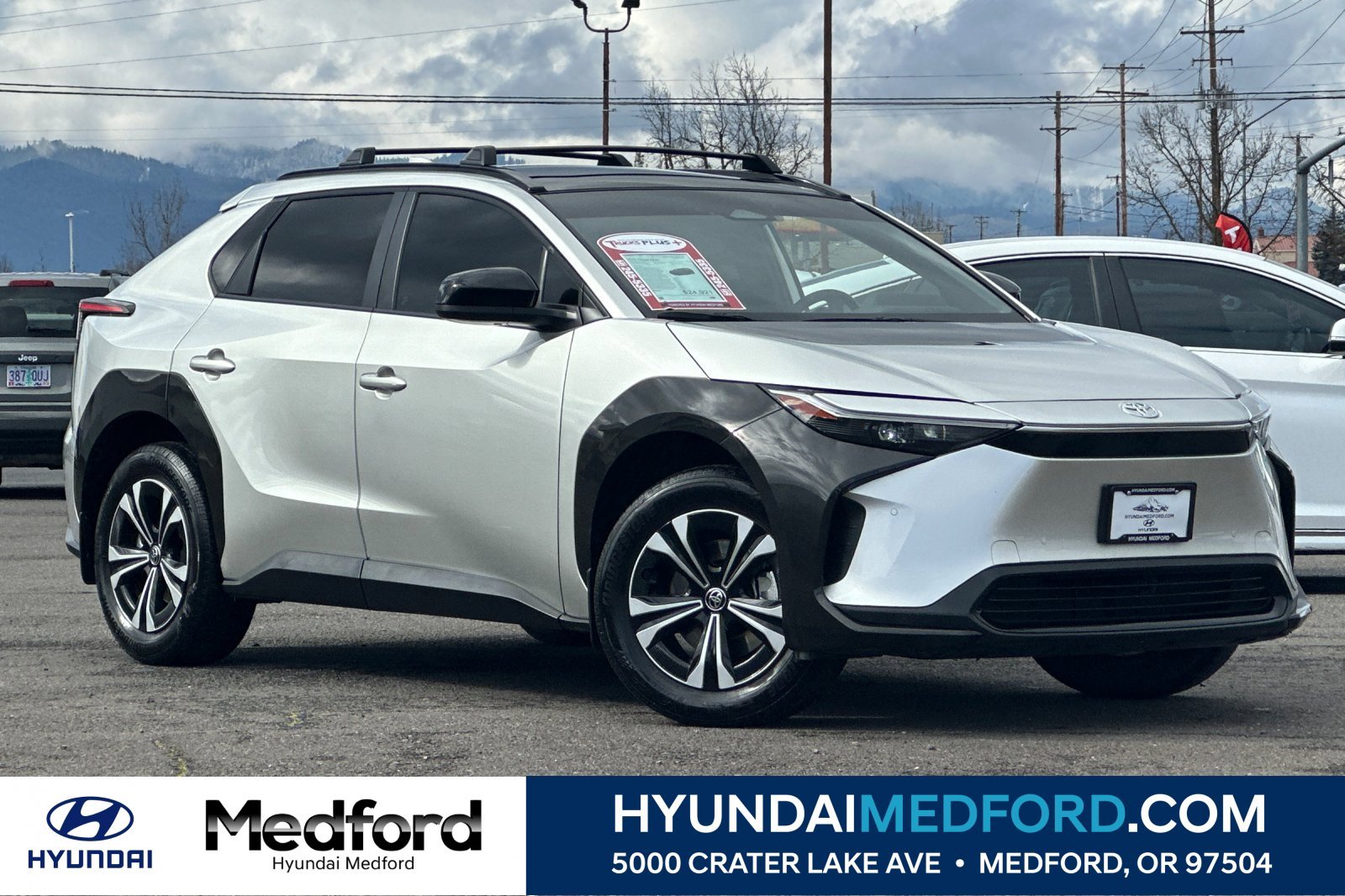 2025 Toyota bZ4X XLE