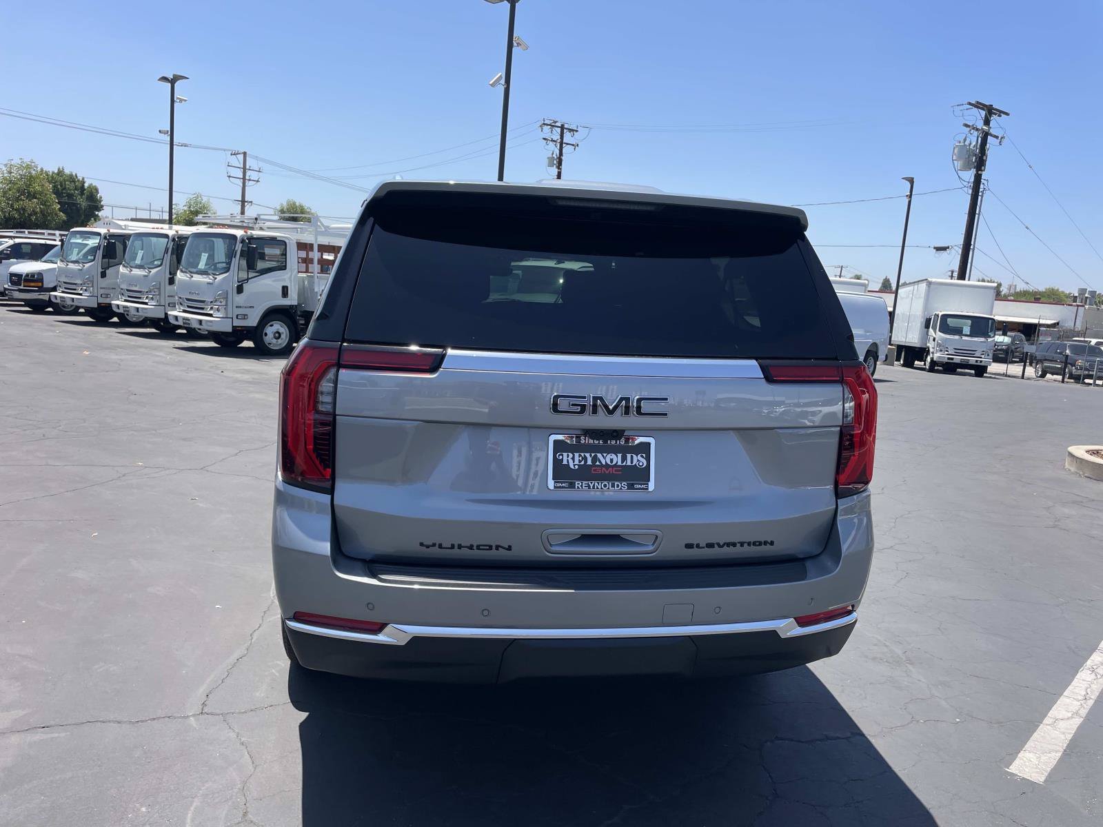 New 2026 Sterling Metallic GMC Elevation image 6