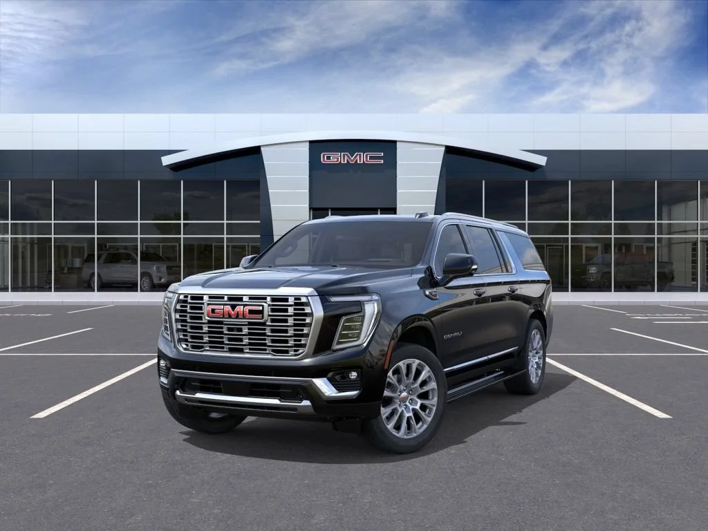 2026 GMC Yukon XL Denali - Photo 8