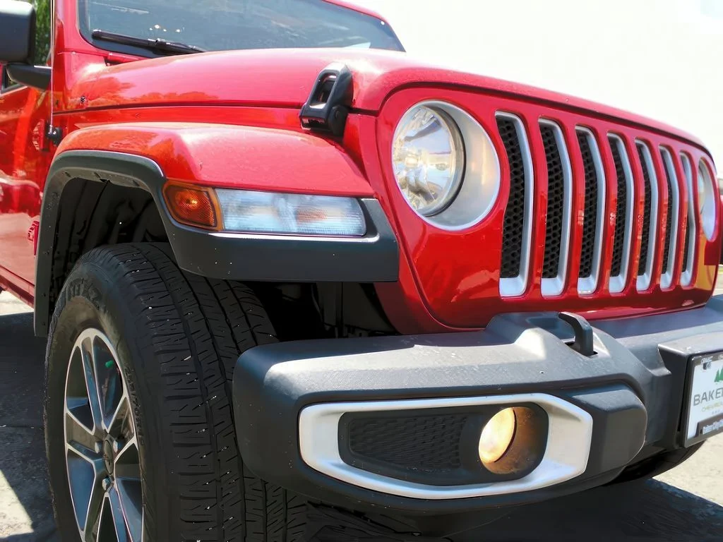 Used 2023 Firecracker Red Jeep Sahara image 31