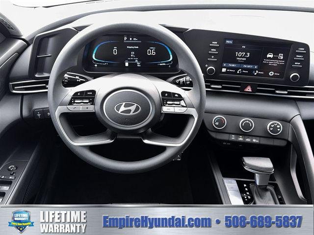 New 2026 Gray Hyundai SE image 17