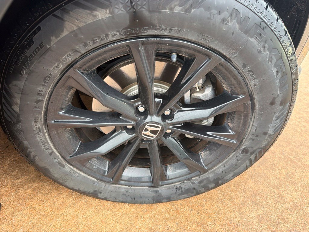 Used 2024 Gray Honda Sport image 7
