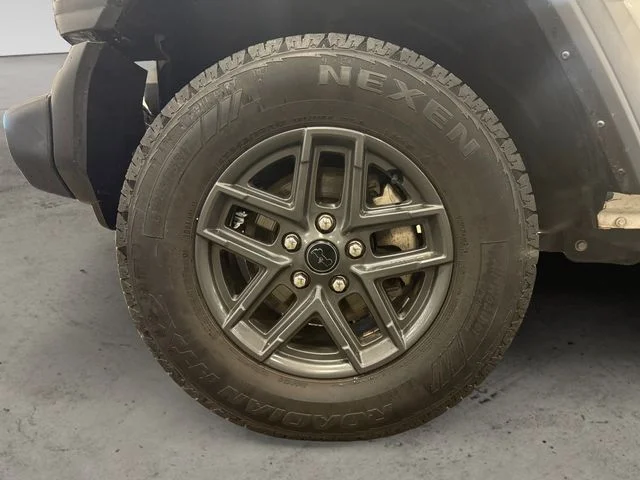 Used 2024 White Jeep Sport S image 7