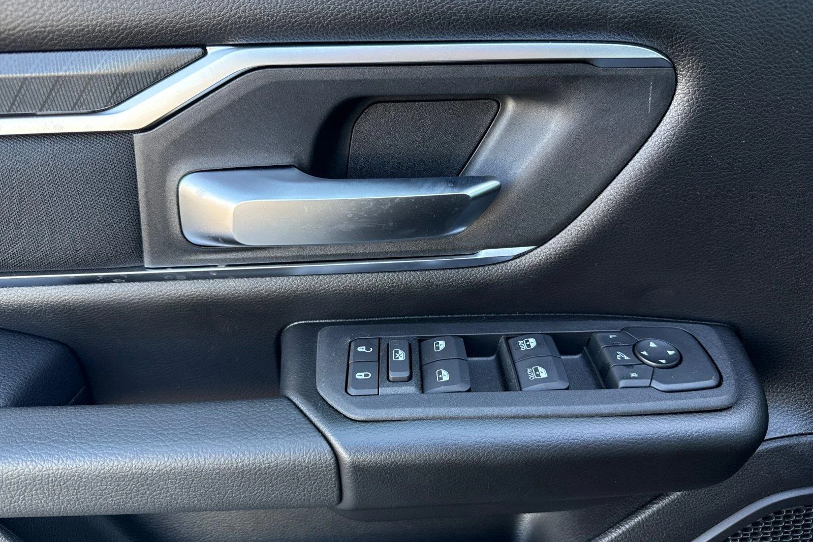 2026 RAM 1500 Big Horn/Lone Star - Photo 11