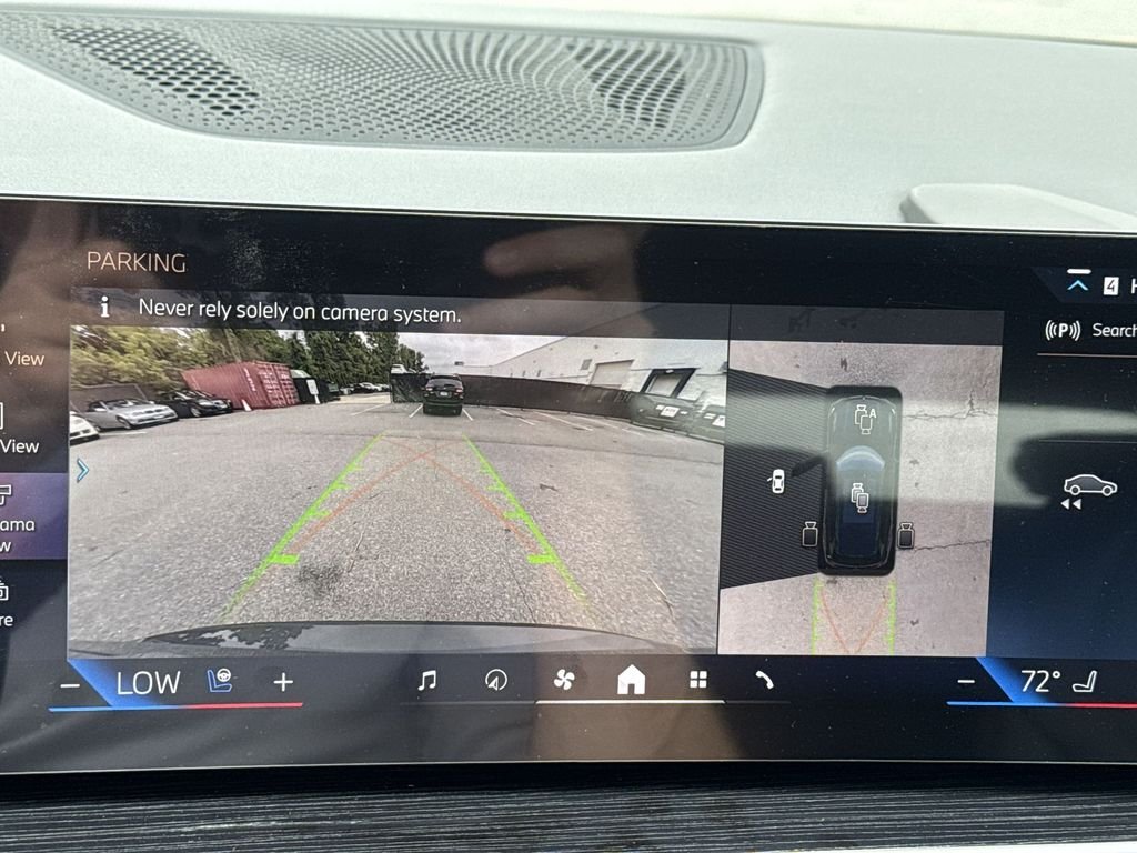 New 2026 Carbon Black Metallic BMW xDrive40i image 17
