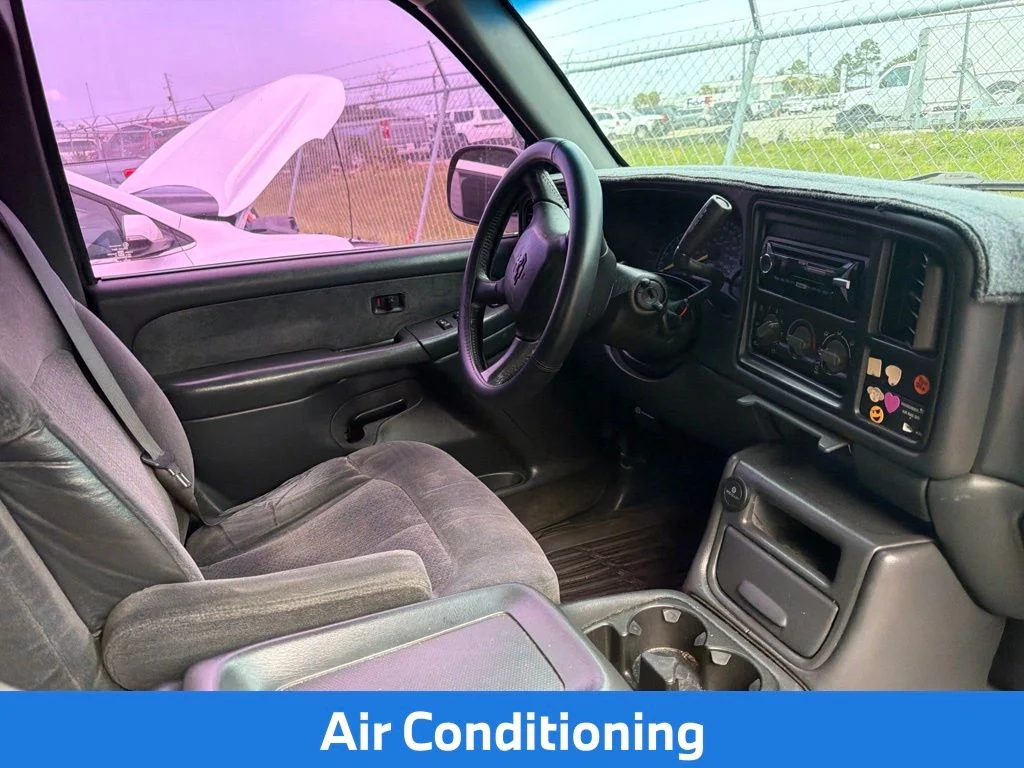 Used 2000 Red Chevrolet LS image 14
