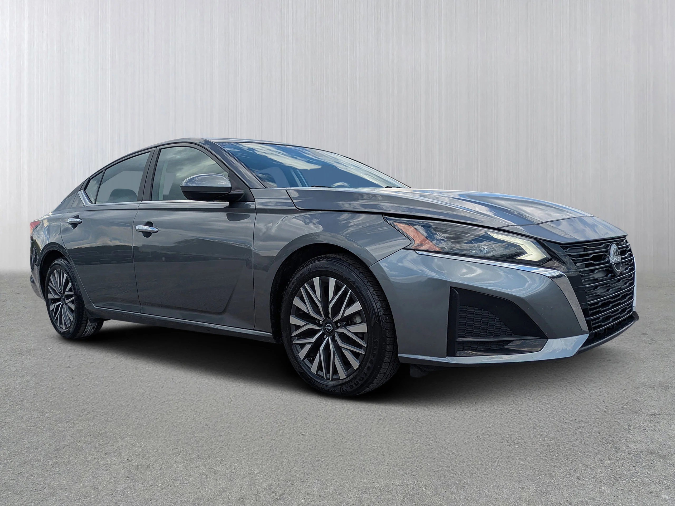 2024 Nissan Altima SV