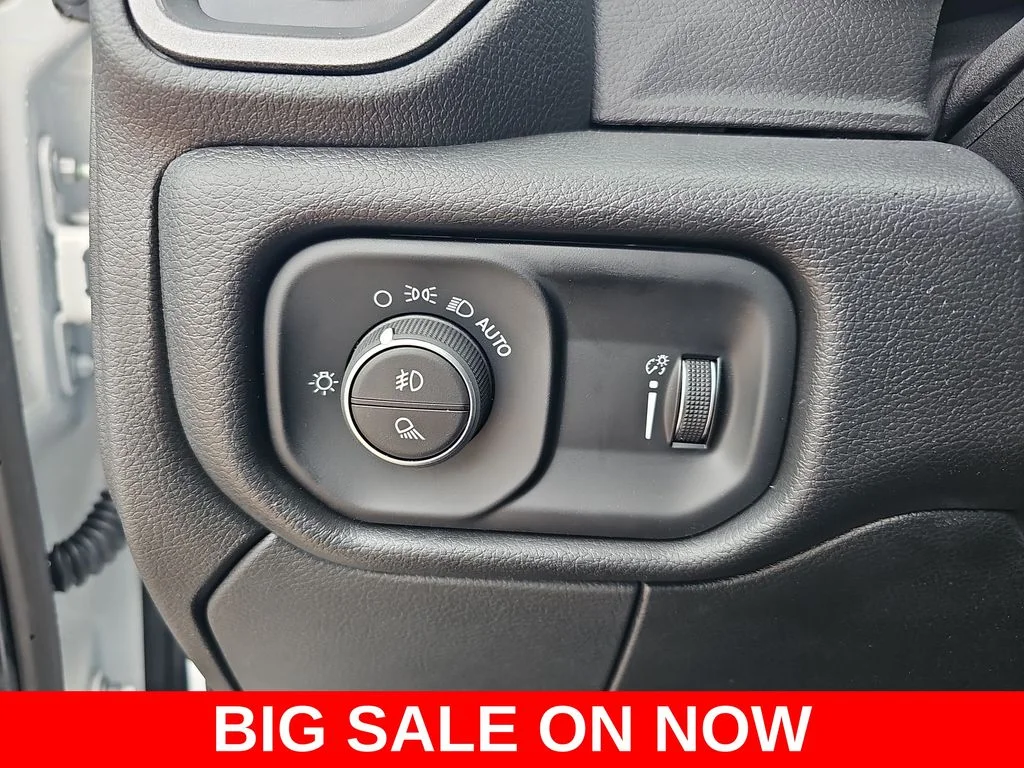 2026 RAM 2500 Tradesman - Photo 25