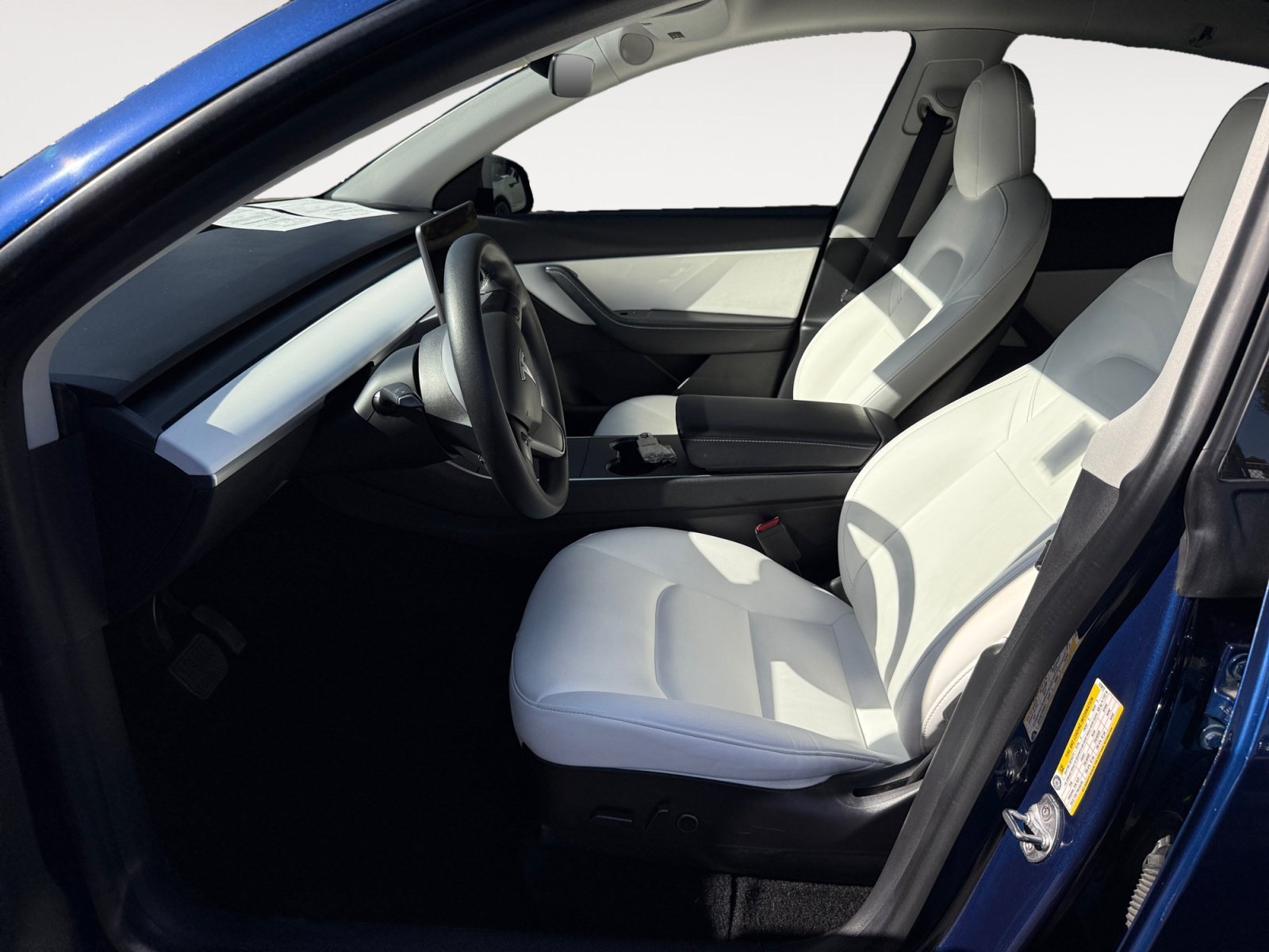 Used 2021 Deep Blue Metallic Tesla Long Range image 10
