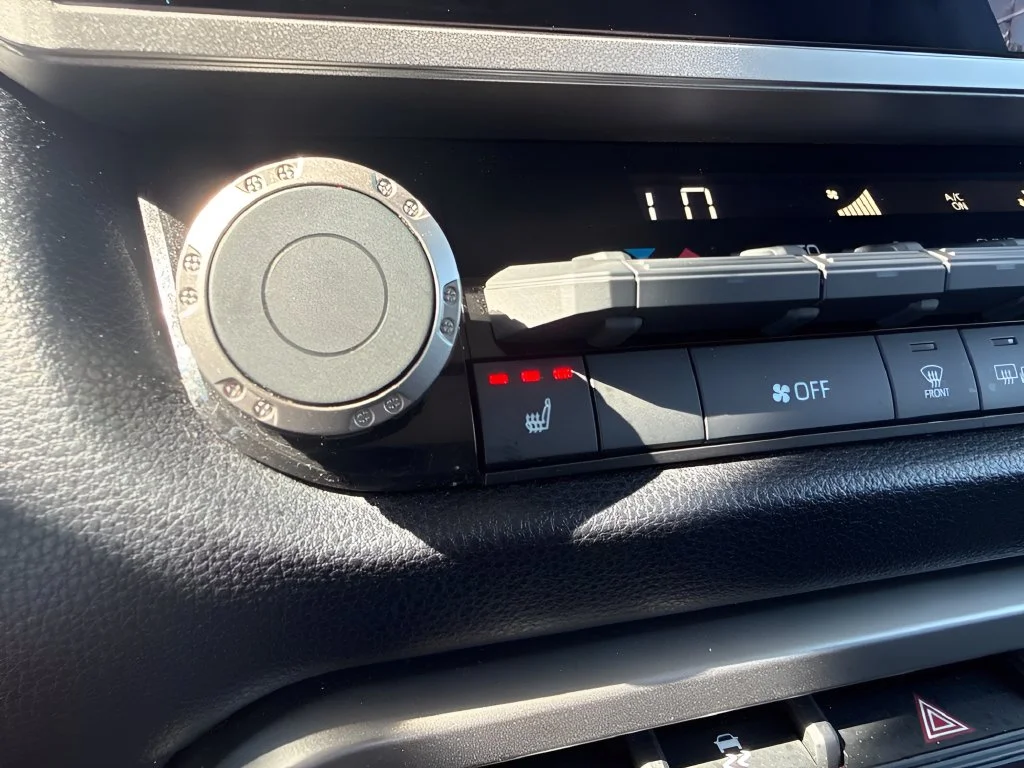 Used 2023 White Toyota SR5 image 20