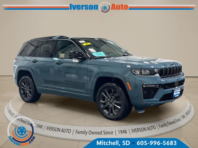2026 Jeep Grand Cherokee Limited Reserve