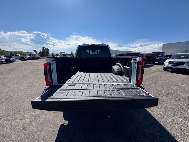 New 2027 Star White Metallic Tri-Coat Ford F-250® Platinum® image 22