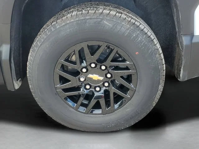 New 2026 Summit White Chevrolet LT - Extended Range image 29