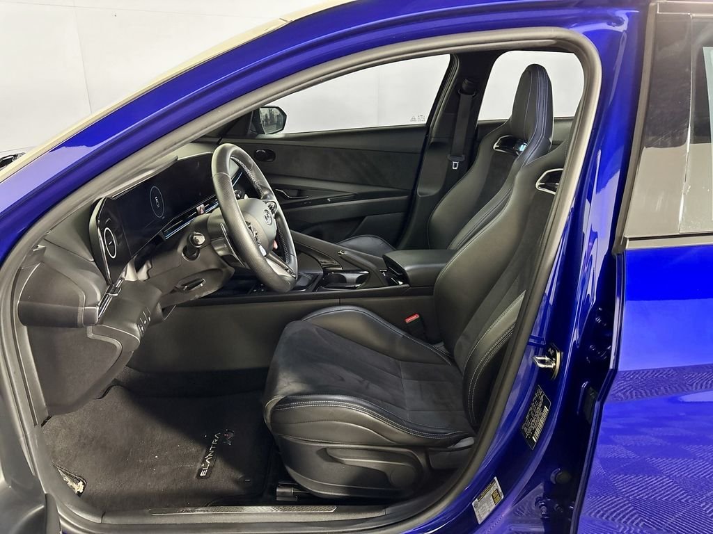 Used 2022 Intense Blue Hyundai Base image 11