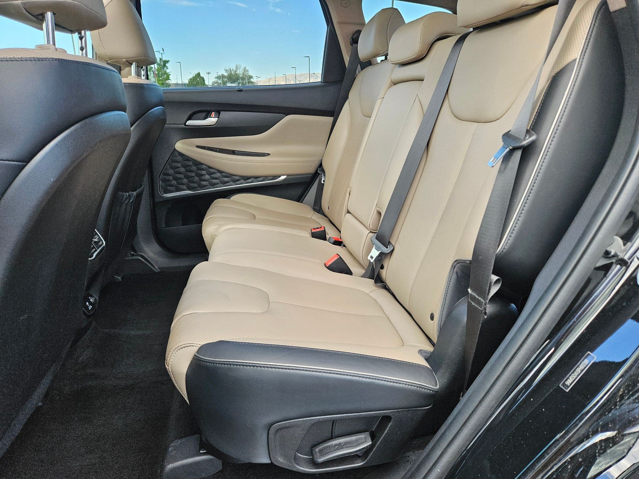 Certified Used 2023 Twilight Black Hyundai Limited image 28