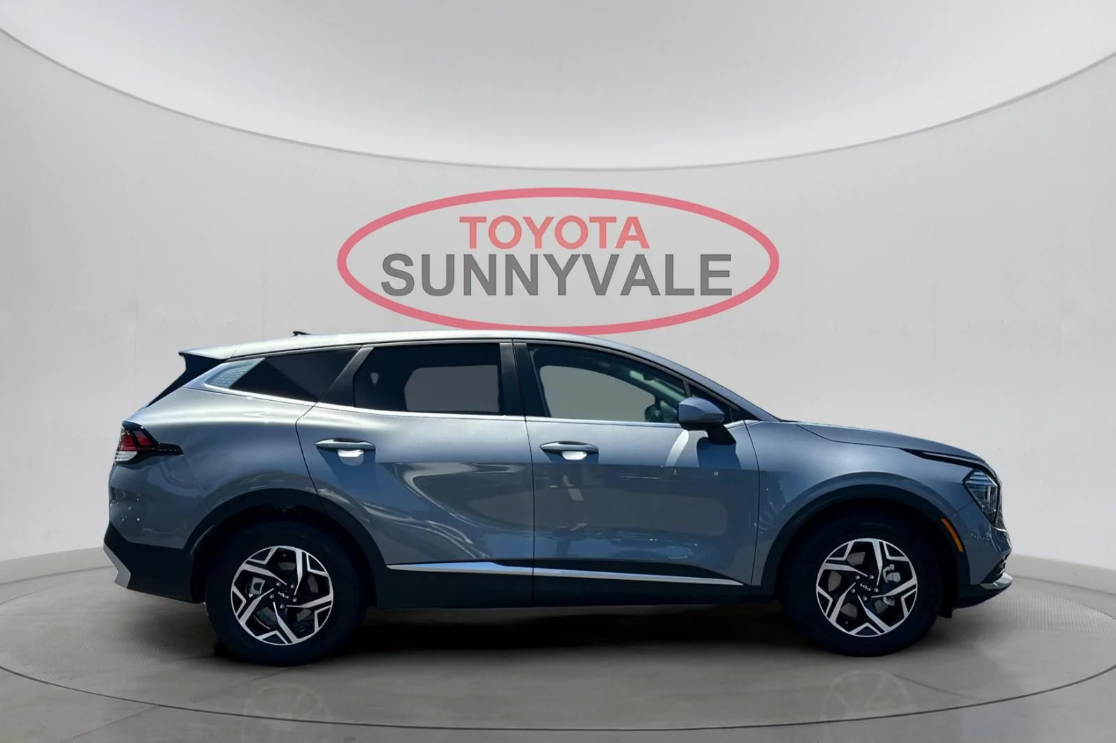 Used 2025 Silver Kia LX image 9