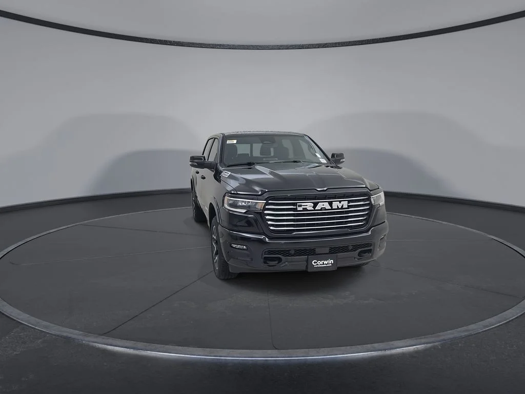 New 2026 Diamond Black Crystal Pearl-Coat Exterior Paint RAM Laramie image 4