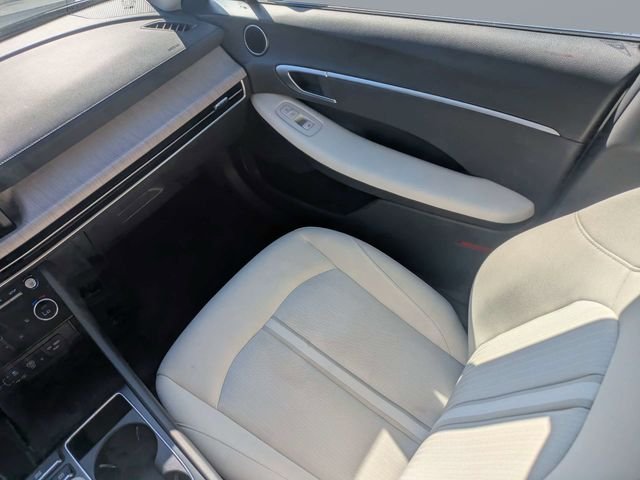 Used 2025 Blue Hyundai SEL image 16