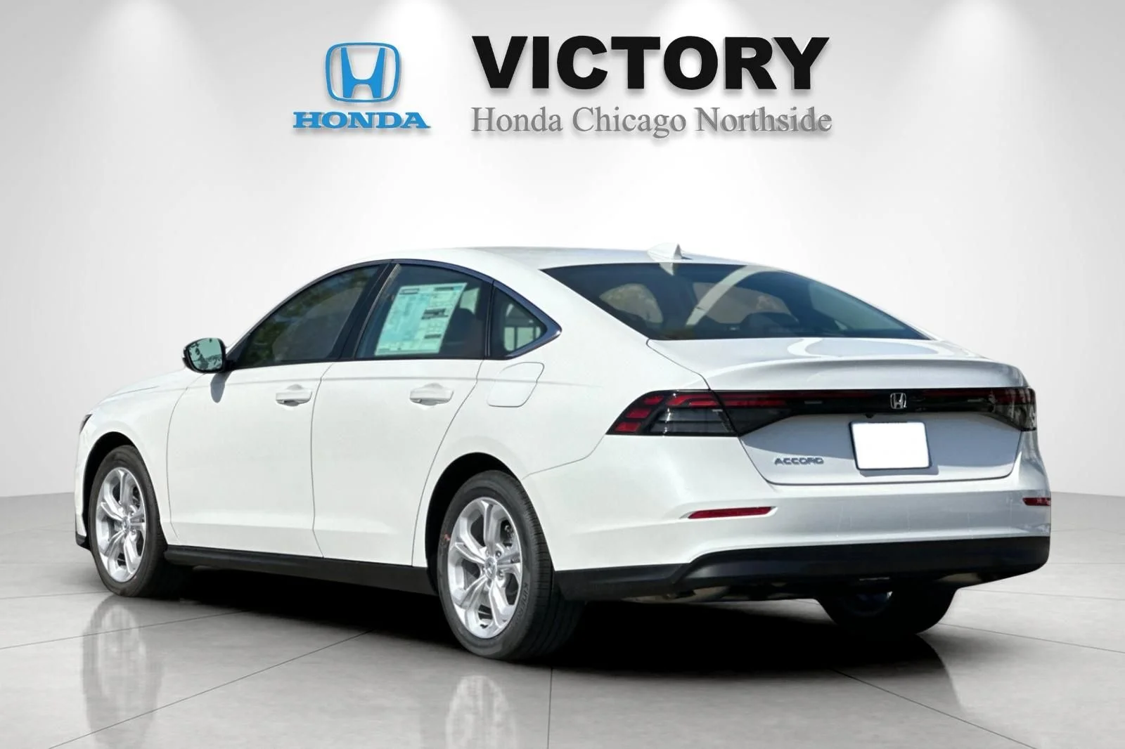 New 2026 Solar Silver Metallic Honda LX image 3
