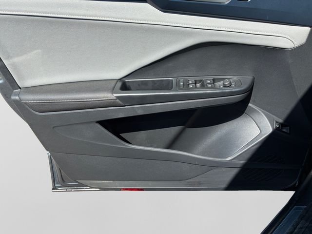 Certified Used 2024 Platinum Gray Metallic Volkswagen 1.5T SE image 17