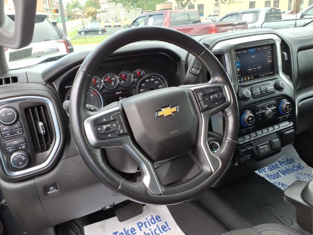 Used 2020 Gray Chevrolet LT image 11
