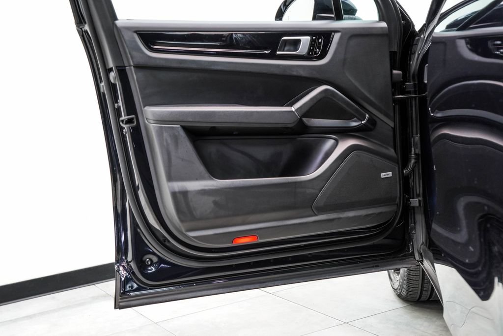 Used 2021 Black Porsche Base image 41