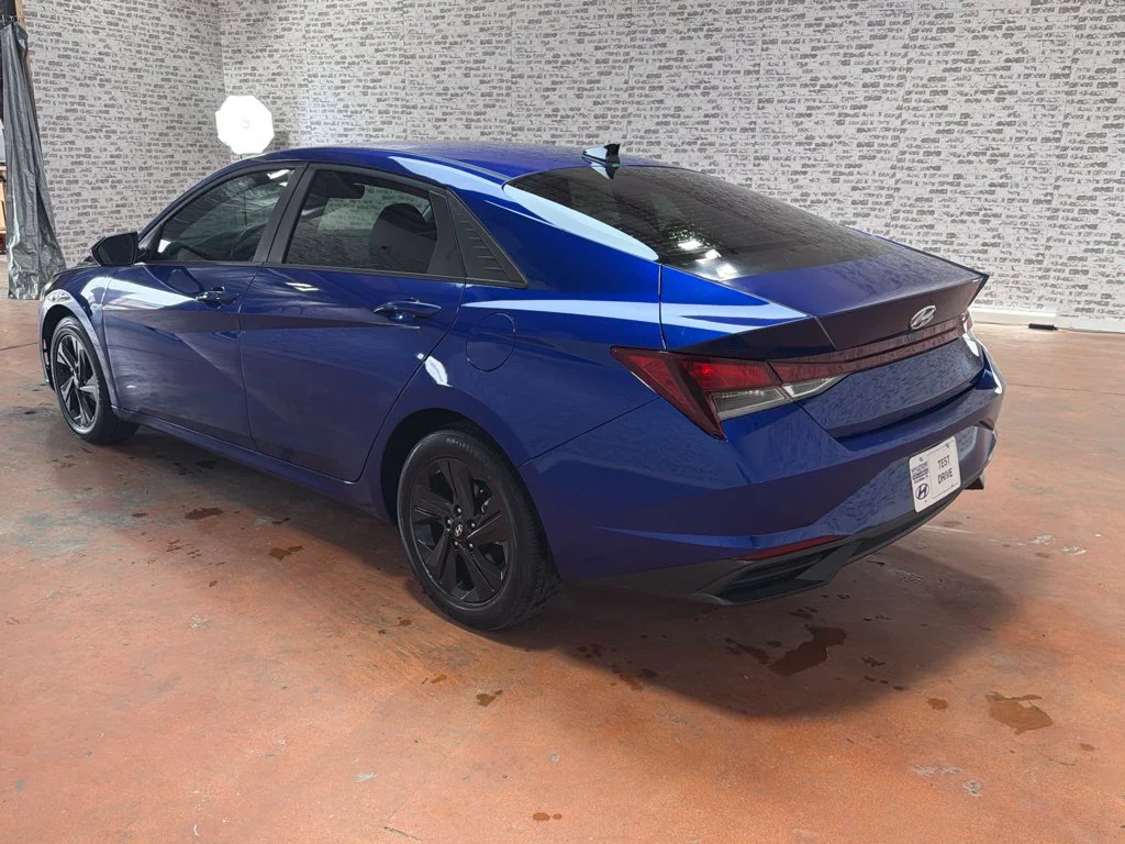 Used 2023 Intense Blue Hyundai SEL image 5