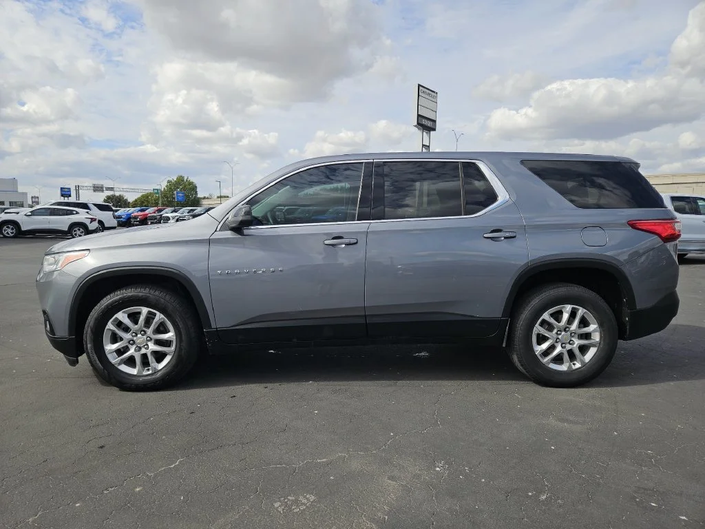Used 2021 Gray Chevrolet LS image 4