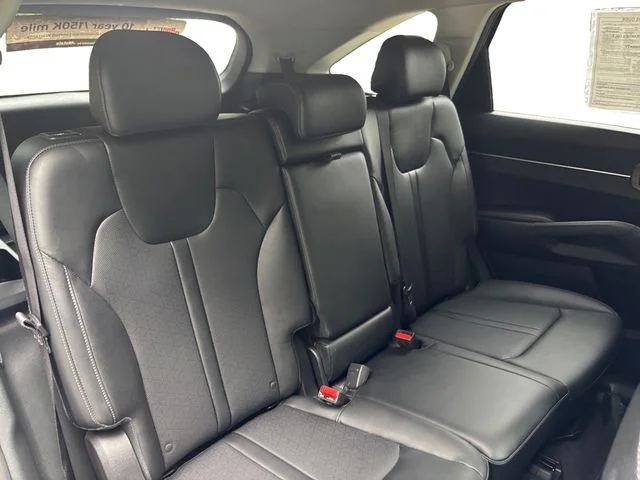 Used 2023 Aruba Green Kia X-Line S image 29