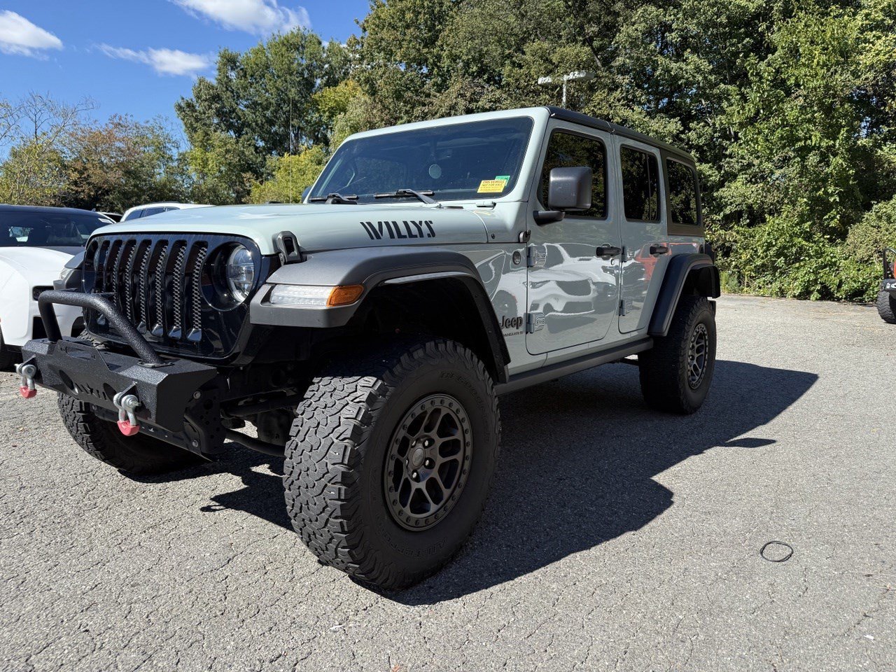 Used 2023 Earl Clearcoat Jeep Willys image 3