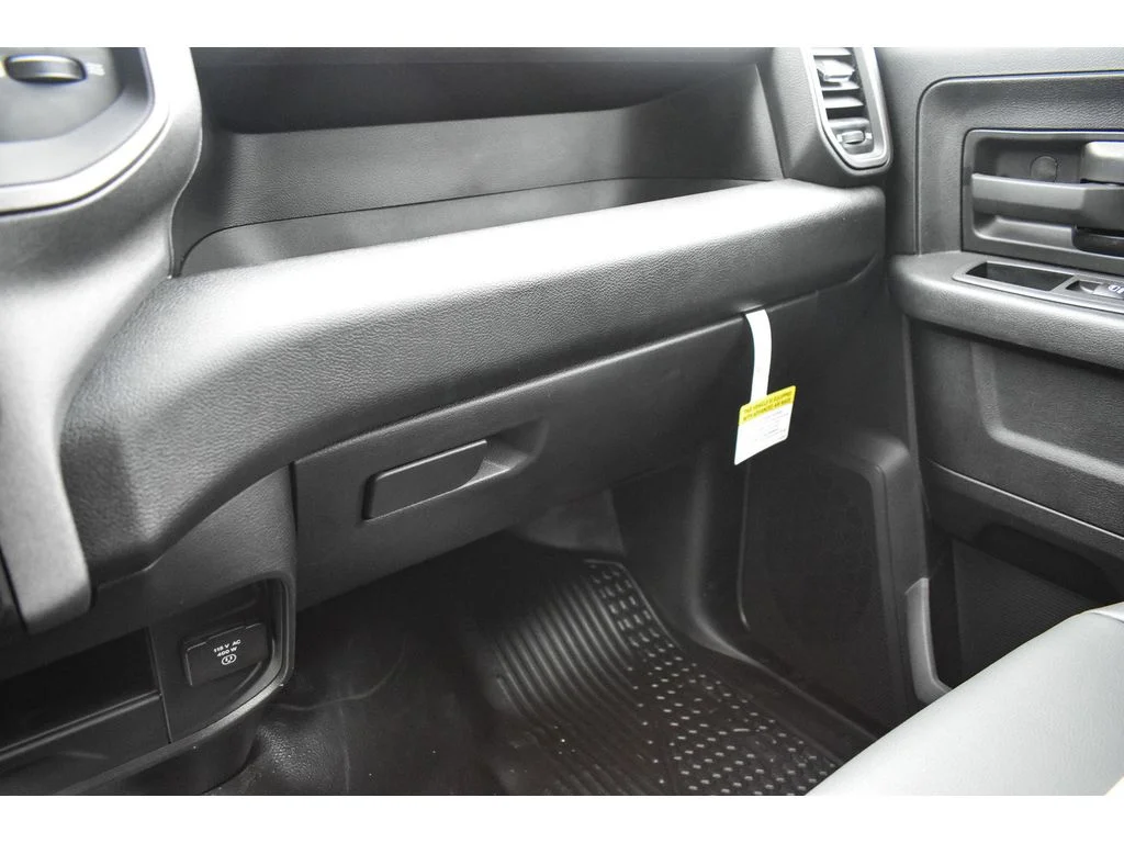 New 2024 Bright White Clearcoat Ram Tradesman image 22
