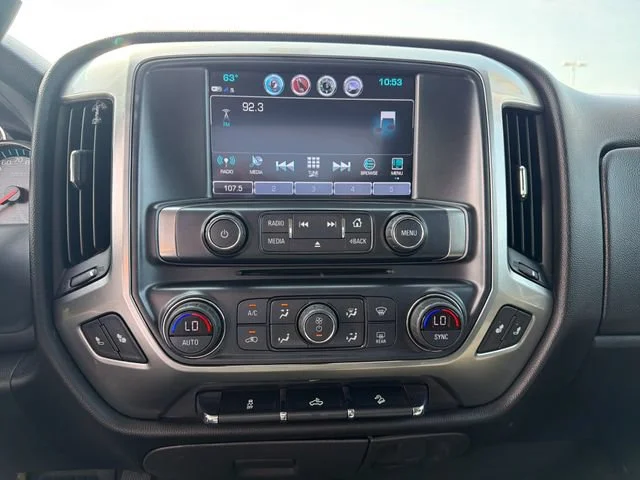 Used 2018 CAJUN RED TINTCOAT Chevrolet LT image 22