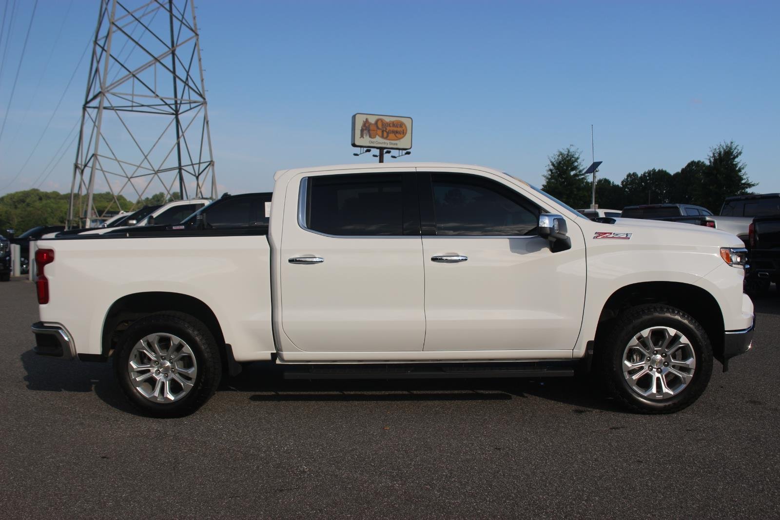 Used 2024 Summit White Chevrolet LTZ image 8