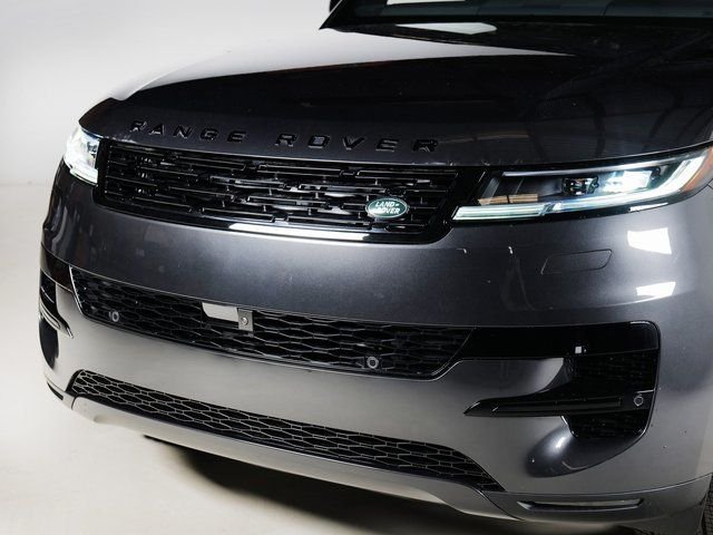 New 2026 Carpathian Grey Land Rover SE image 25