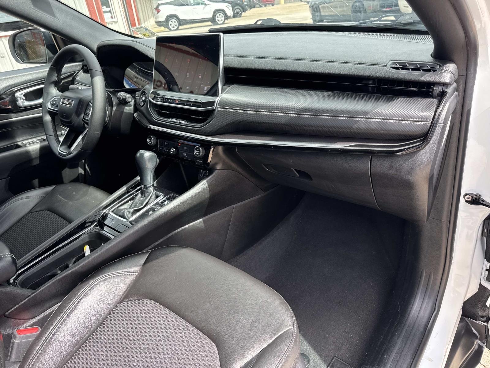 Used 2022 Bright White Clearcoat Jeep Altitude image 12
