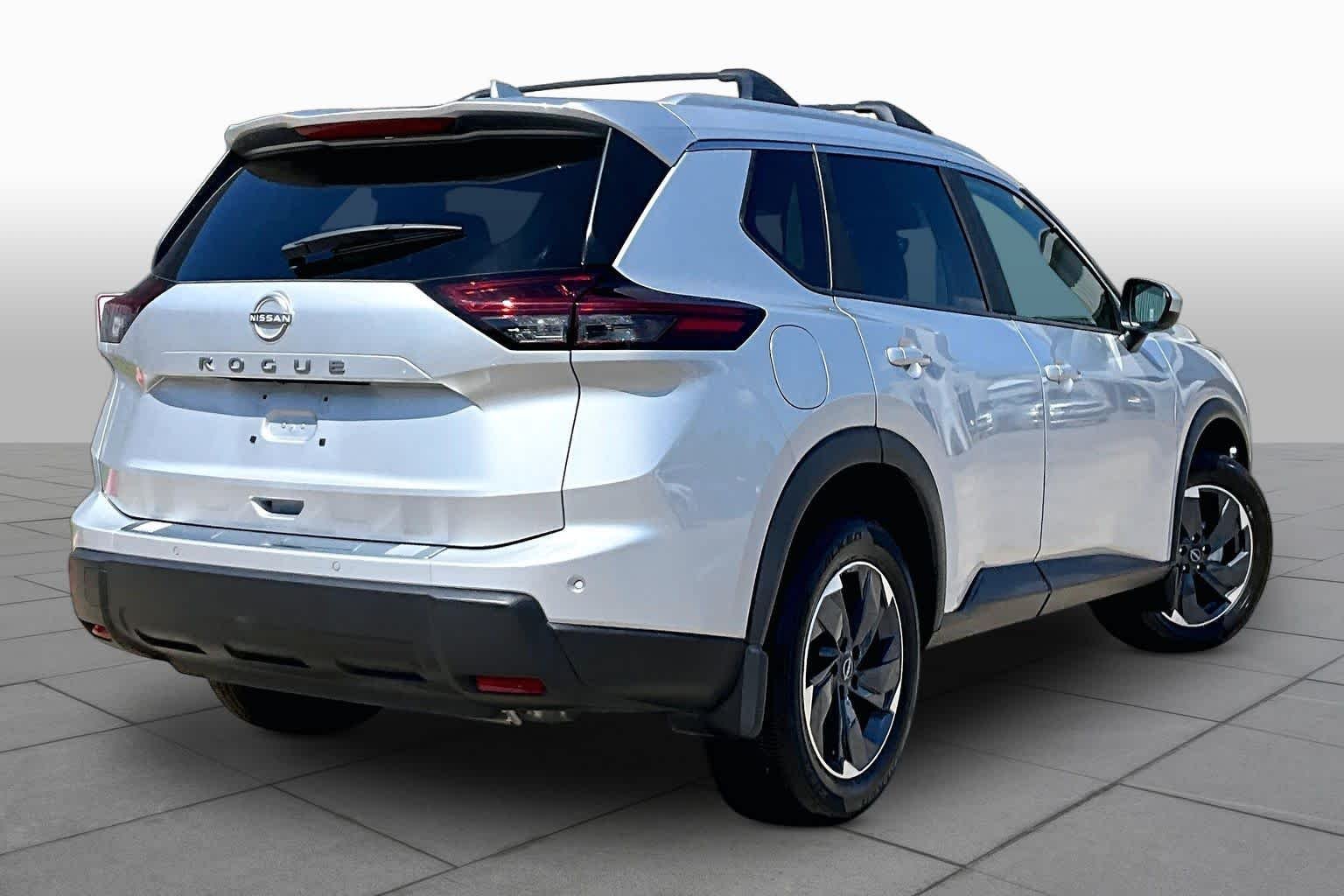 Used 2025 Brilliant Silver Metallic Nissan SV image 12