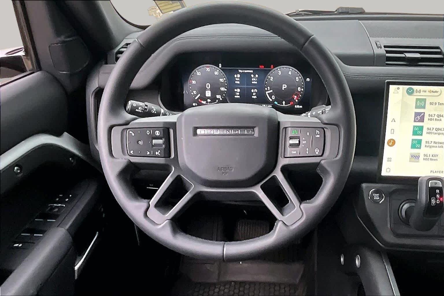 Used 2026 Fuji White Land Rover S image 7
