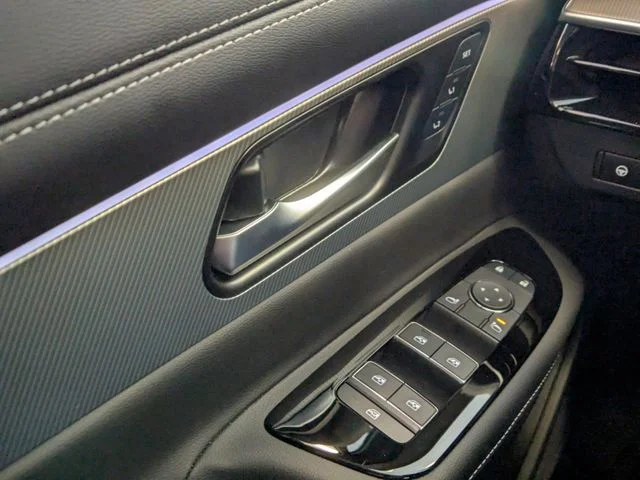 2025 Nissan Murano SL - Photo 18
