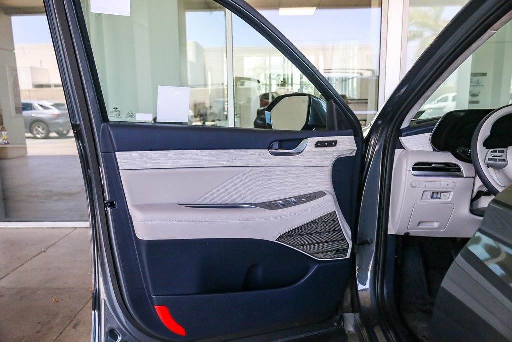 Certified Used 2025 Gray Hyundai Calligraphy image 25