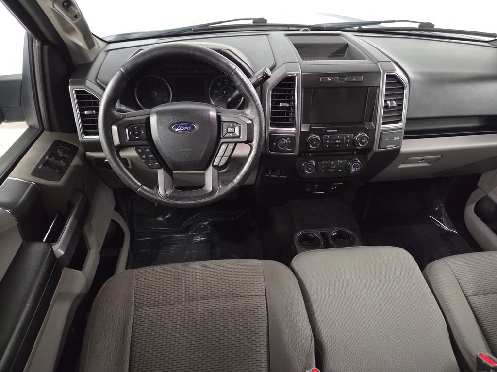Used 2015 Blue Ford XLT image 17